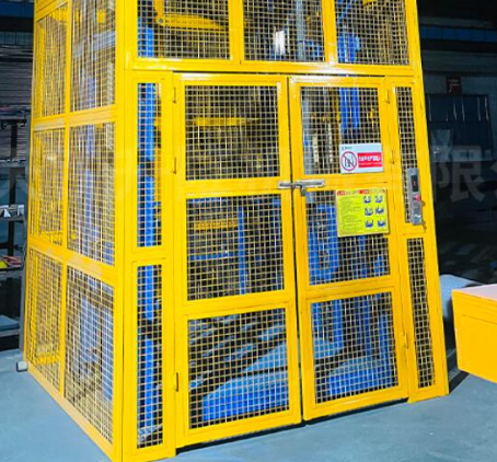 文昌货梯可以安装在室外吗